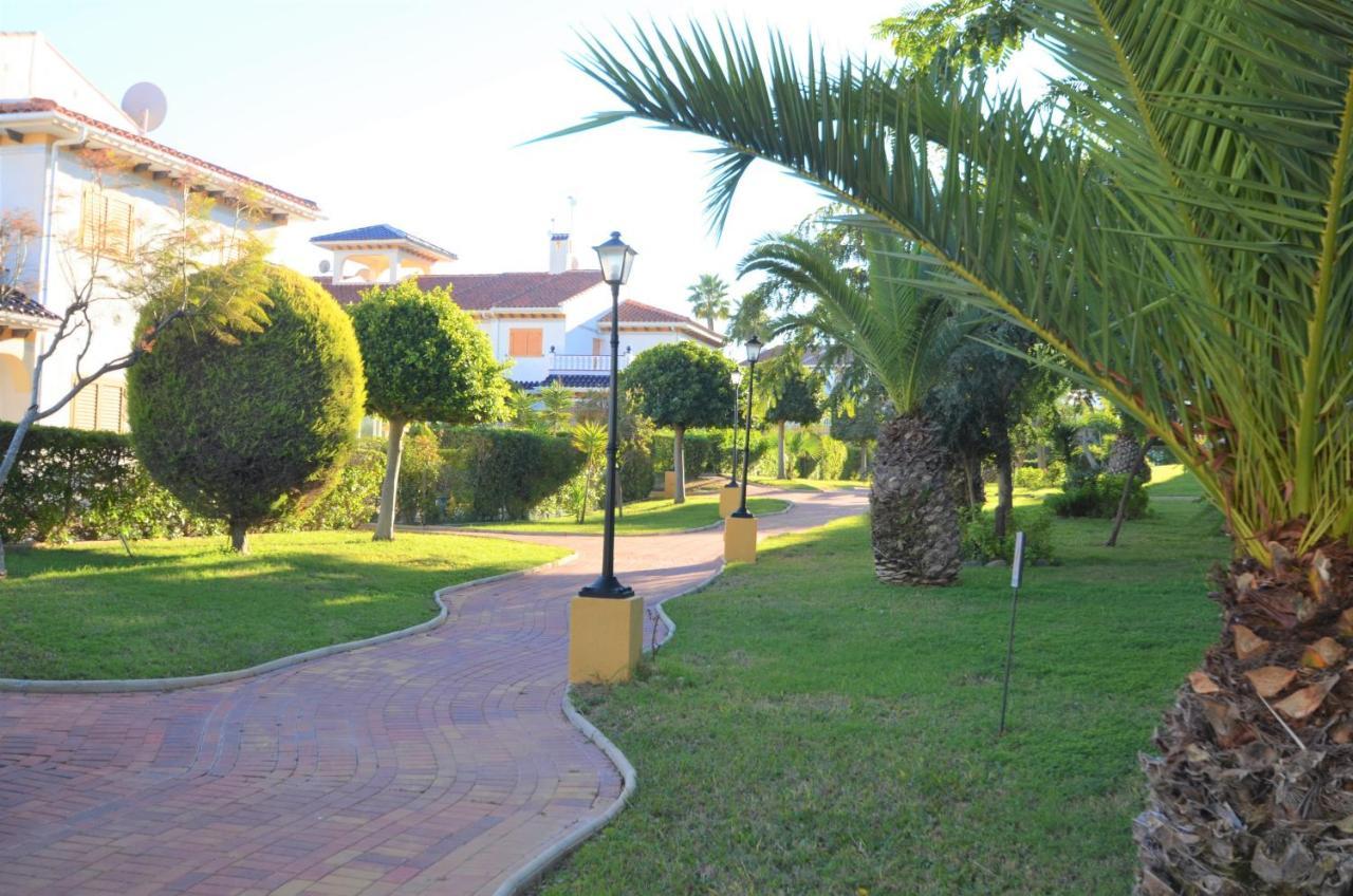 023 Perfect Views - Ac/Wifi Apartment La Mata  Bagian luar foto