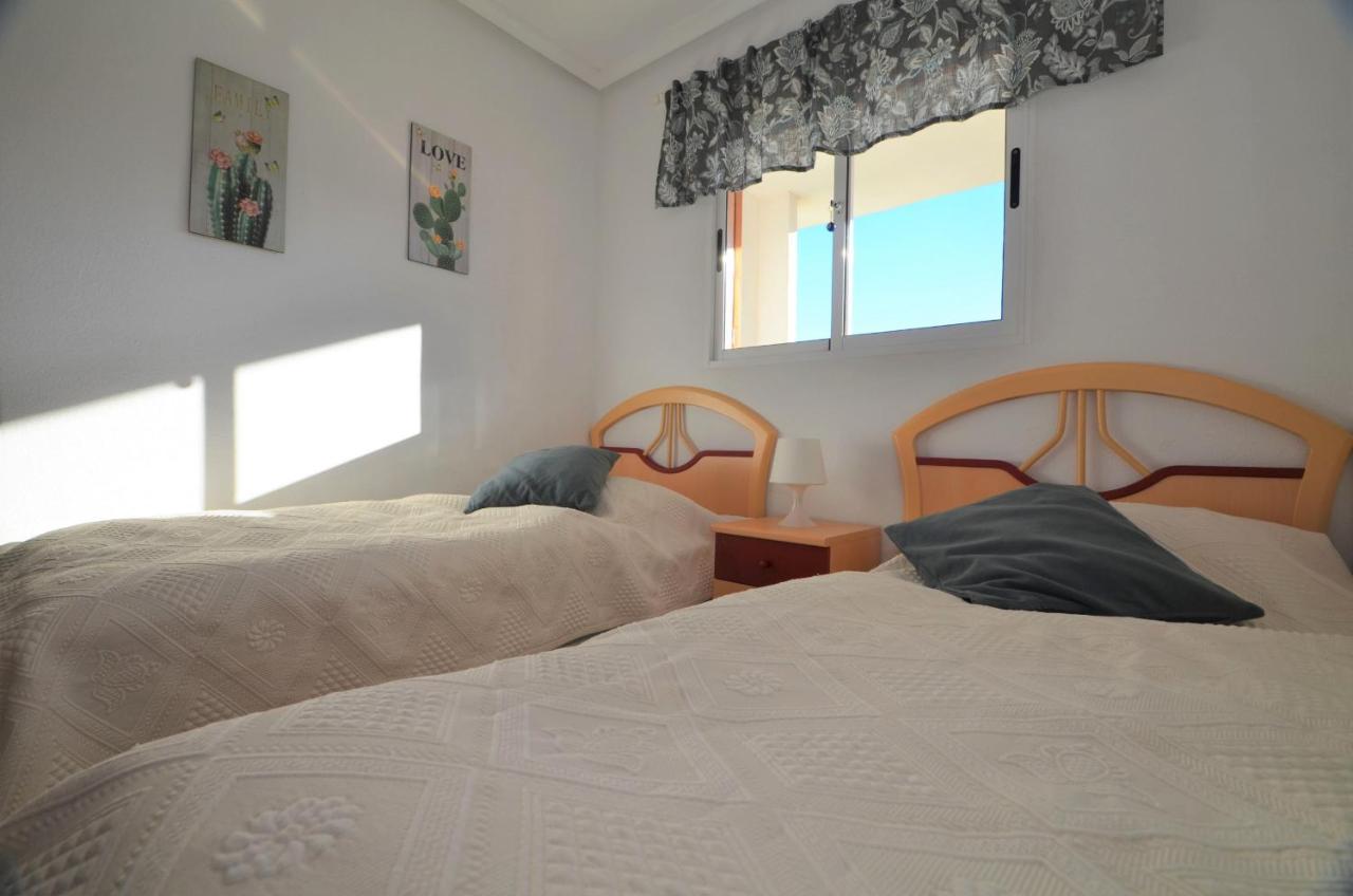 023 Perfect Views - Ac/Wifi Apartment La Mata  Bagian luar foto